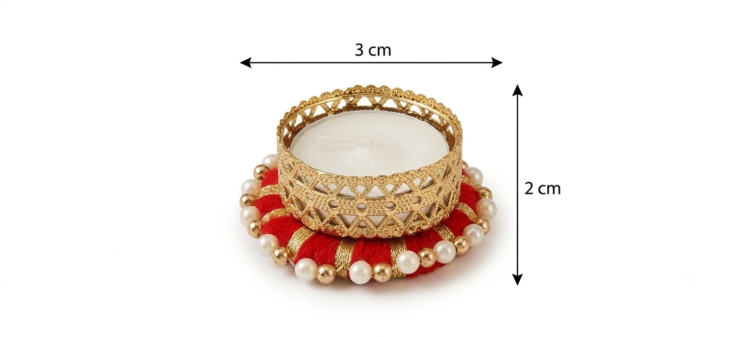 Single tealight holder on white background with red pearl base and size markings of 3 cm by 2 cm