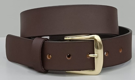 Brown belt coiled flat with smooth strap, keeper loop and shiny gold-tone pin buckle on white background