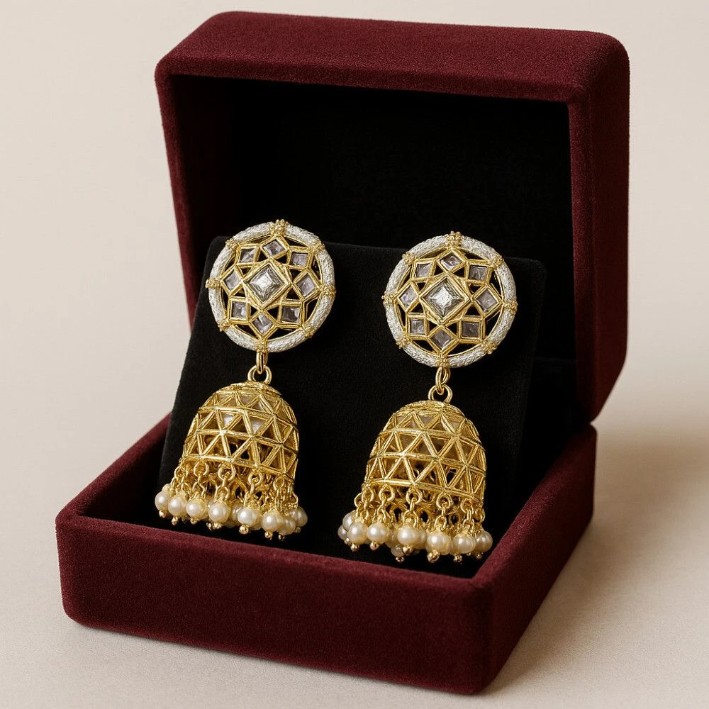 Tahaniya Bindu Ghunghroo Geometric Bell-Drop Earrings Jhumki Earring view 5