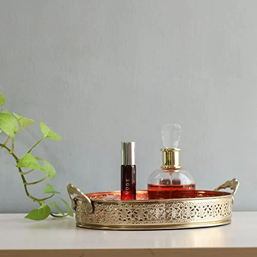 Craft Brio -A TRENDY HANDICRAFTS Oval Glass Mirror Gold Plated Serving Tray with Handmade Handles Decorative Vanity Perfume Storage Pooja Wedding Gifting Trays (28 X 16 cm) view 6