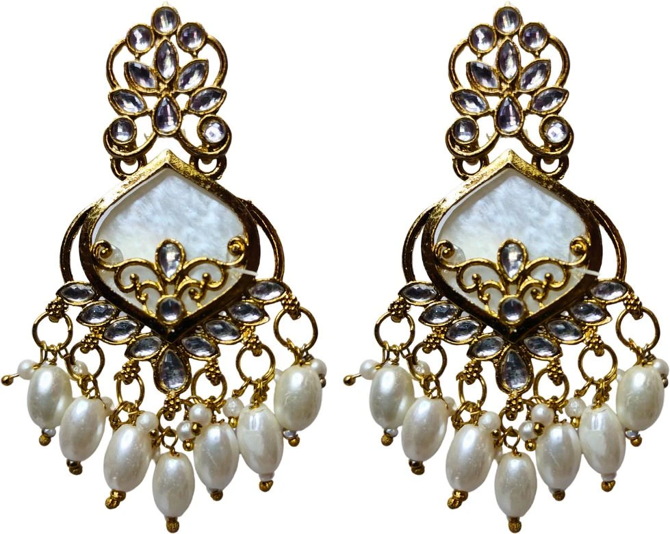 Tahaniya Vintage Chandelier Earrings Chandbali Earring view 1