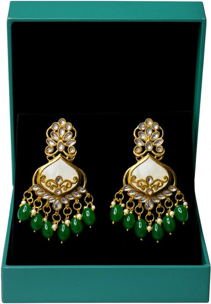 Tahaniya Vintage Chandelier Earrings Chandbali Earring view 5