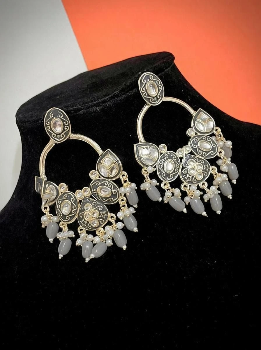 Tahaniya Paan Meena-Grey, Stylish Most Trendy Earrings For Girls & Women Drops & Danglers view 1