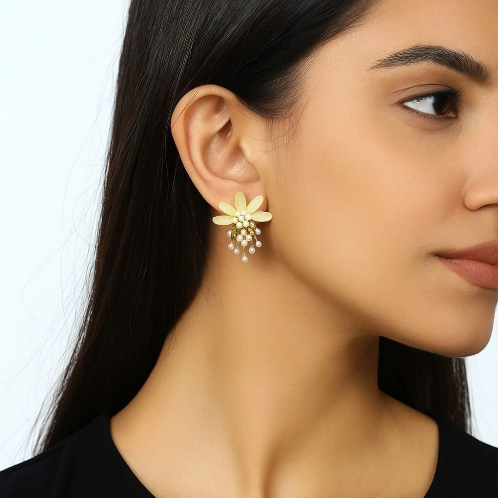 Tahaniya Seoul Bloom Korean Pearl Stud Earrings Stud Earring view 2
