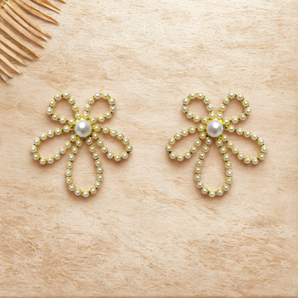 Tahaniya Hanabi Bloom Korean Style Earring Stud Earring view 3