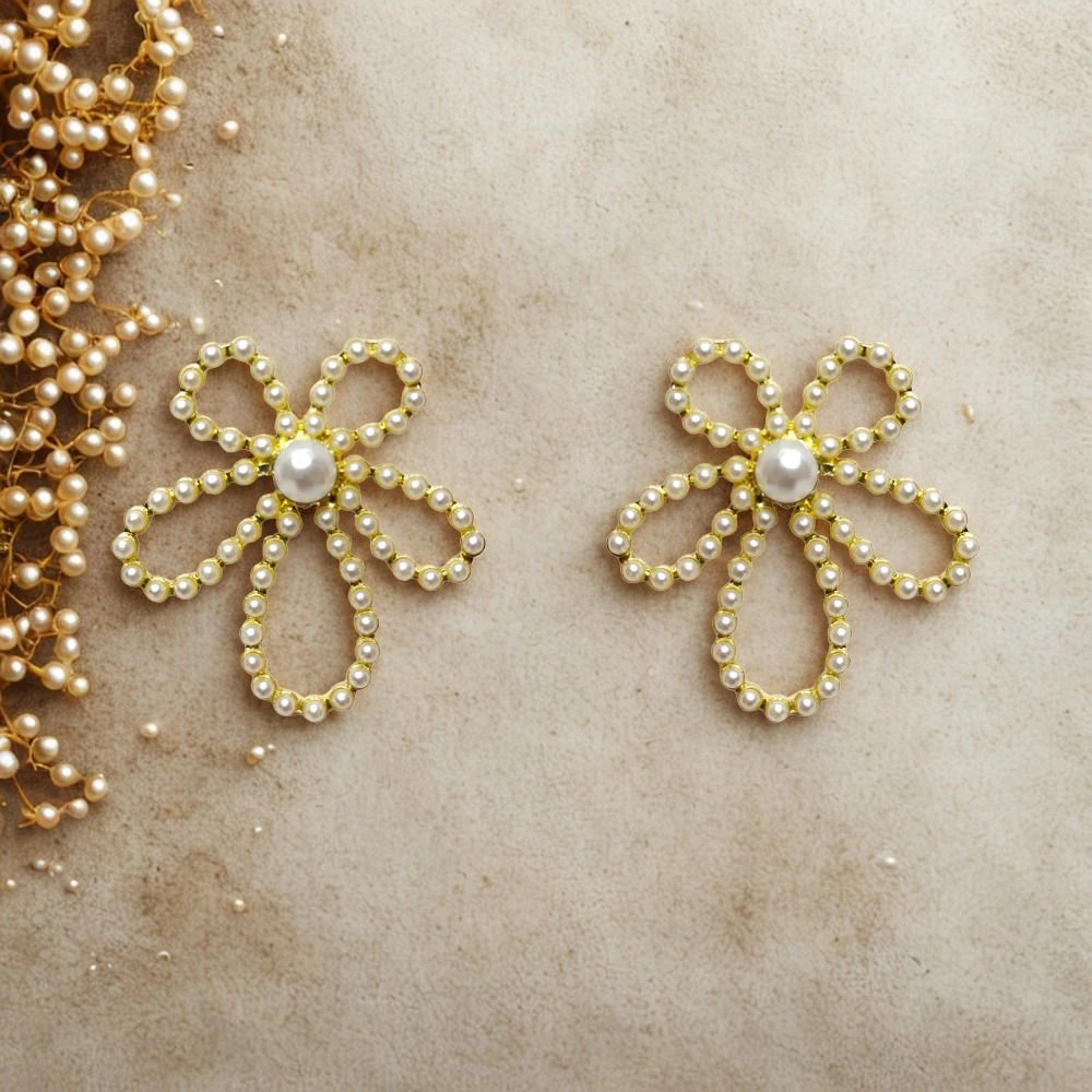 Tahaniya Hanabi Bloom Korean Style Earring Stud Earring view 4