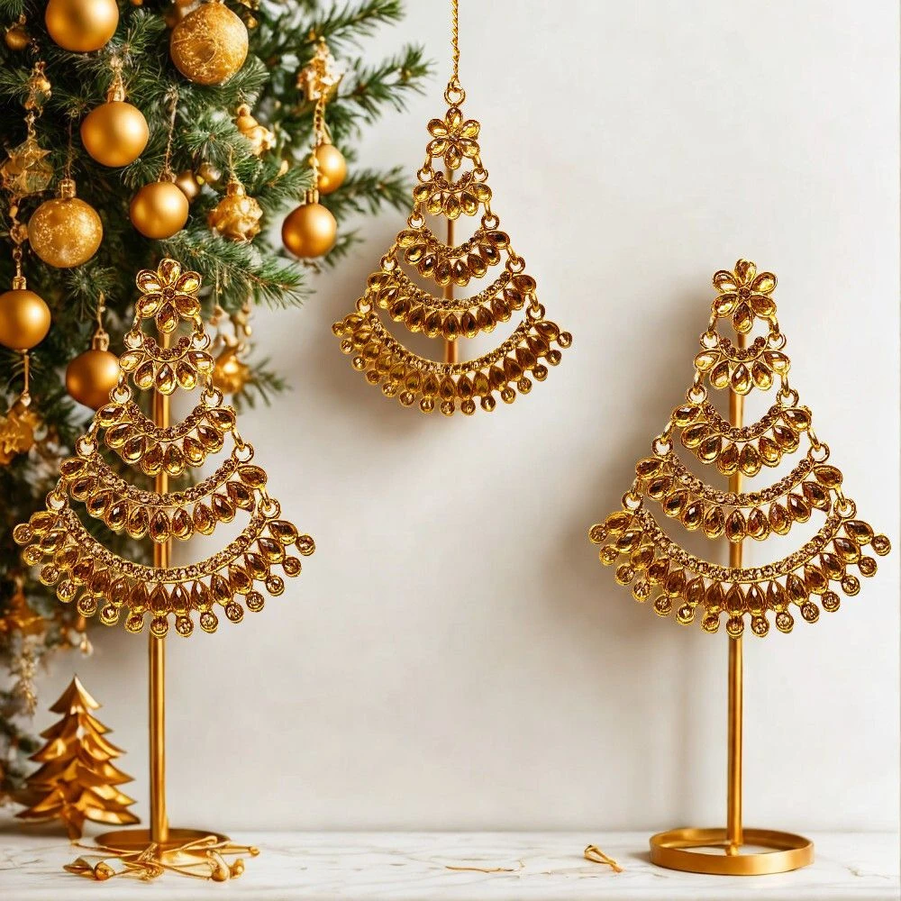 Tahaniya Kanchan Kalika Regal Radiance Maang Tika Set Chandbali Earring view 2
