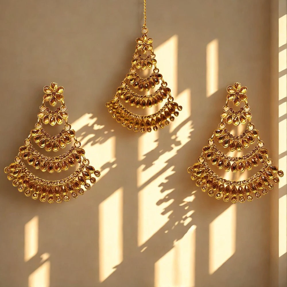 Tahaniya Kanchan Kalika Regal Radiance Maang Tika Set Chandbali Earring view 3