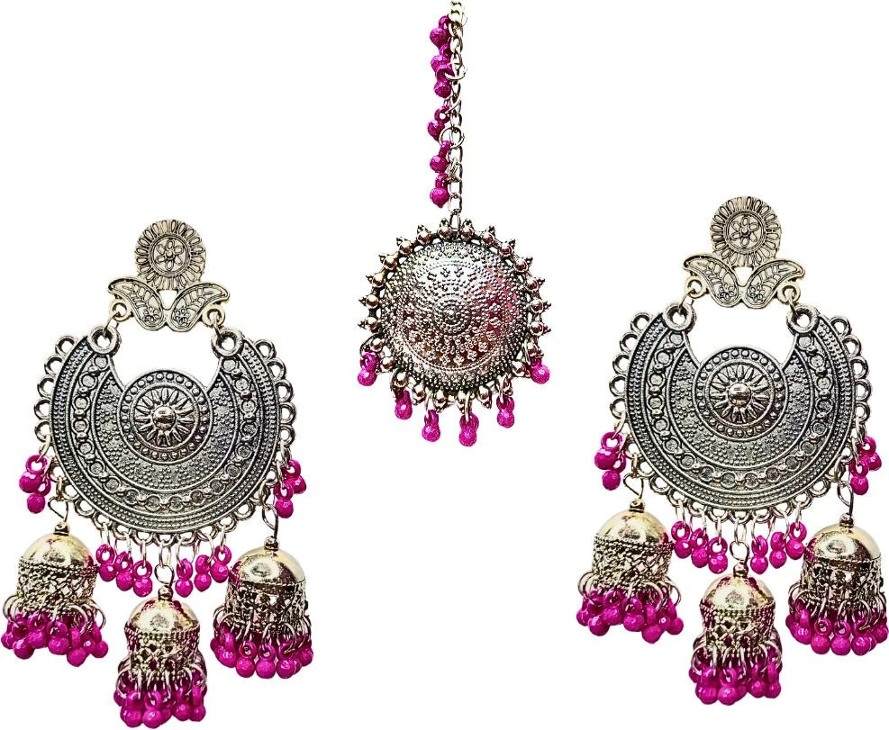 Tahaniya Pushpika Mohor Pearl Cascade Maang Tika Chandbali Earring view 1