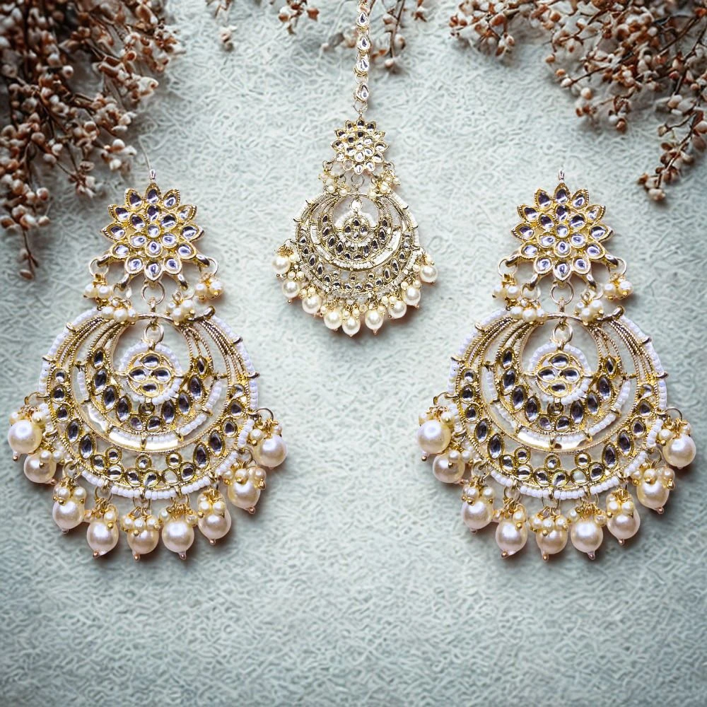 Tahaniya Rooprang Rivaayat Regal Peacock Earring & Maang Tika Chandbali Earring view 3
