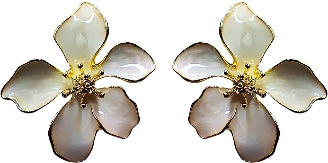 Tahaniya Korean Pink Stud Earrings for women Stud Earring view 1